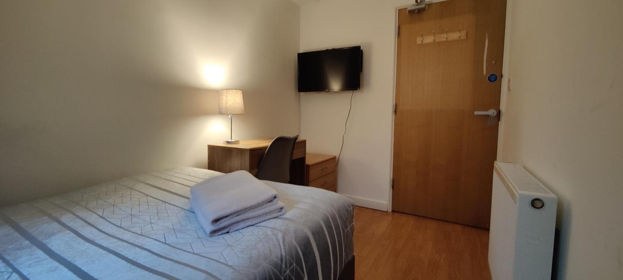 Liverpool City Centre Private Rooms Including Smart Tvs - With Shared Bathroom 部屋 写真
